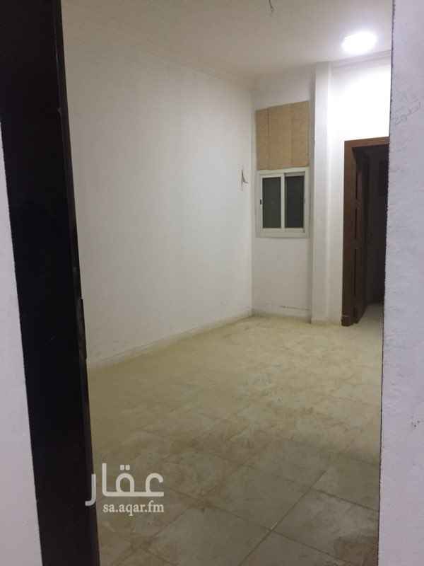 1554147 للايجار الشهري والسنوي غرفه وصاله ومطبخ ودورة مياه
٧٠٠ ريال شهري
الشقق جديده