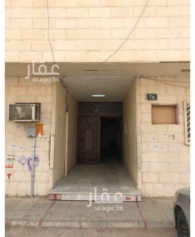 1511486 14500 ريال سنوي شامل الماء.
يوجد مكيفات ومطبخ راكب .
عداد كهرباء مستقل .
حالة الشقة مجدده بويه وسباكة وكهرباء .
* يوجد رسوم للمكتب.