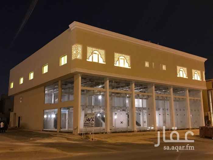 766316 للإيجار صالات ومكاتب جديدة
بالكامل او تجزئة
عبارة عن 6 صالات 4*22 ميزان لكل صالة
مجهزة : بلاط و قزاز و تكييف مركزي وجبس
عبارة عن 14 مكتب متفاوته المساحة
ابتداء من 60م إلى 100م لكل مكتب
يوجد مصعد للمكاتب
وأصلها جميع الخدمات ماء وكهرباء
موقع ممتاز ومطلوب لاكثر من نشاط