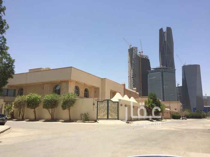1593822 للايجار قصر ١٢٠٠ متر بارقي حي في مدينه الرياض بحي النخيل الشرقي القصر مطل علي المركز المالي مشهد في منتهي الروعه والجمال
ملاحق خارجيه كراج ٣سيارات مسبح جلسه تصميم مغربي
الدور الارضي :- مجالس رجال ونساء ، وصاله طعام للرجال والنساء صاله عائليه غرفه مكتبيه(صاله اللعاب للاولاد )صاله عائليه كبيره
الدور الاول :-
٤ اجنحه نوم في جناح منهم عباره عن غرفتين قابلين للفصل في حاله الرغبه في زياده عدد الغرف
السطح :- ملاحق شغالات وغسيل وكوي ومستودع
قريبه من الطريق الرئيسيه
الرجاء الاتصال المفتاح معي