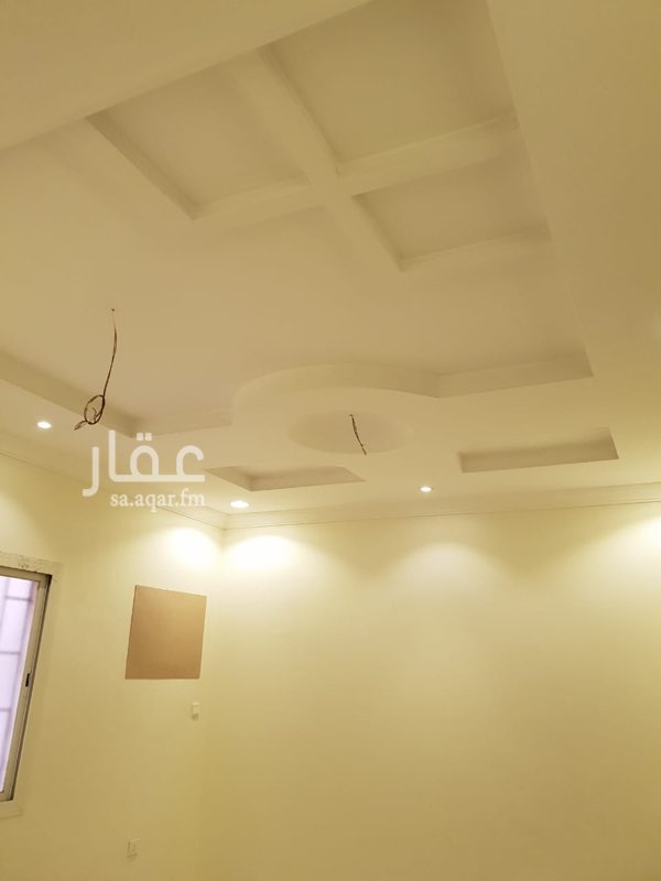 1556762 شقه حي المنار خلف قاعة روز خزان مستقل مدخلين