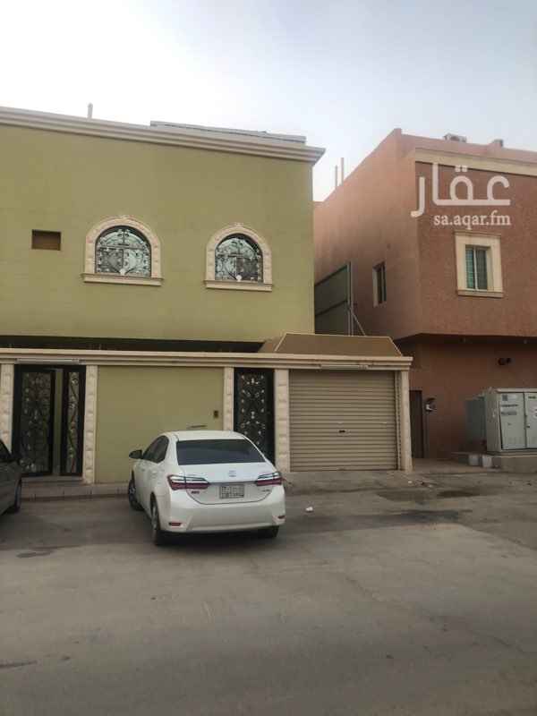 1578500 دور وثلاث شقق
الدور الارضي / ثلاث غرف وصاله كبيرة ومطبخ ومقلط ومجلس كبير وحوش ارتداد متر
الدور الاول / شقتين / غرفتين وصاله ومجلس نساء ومقلط ومجلس رجال
الدور الثاني / شقة نفس تصميم الدور الثاني