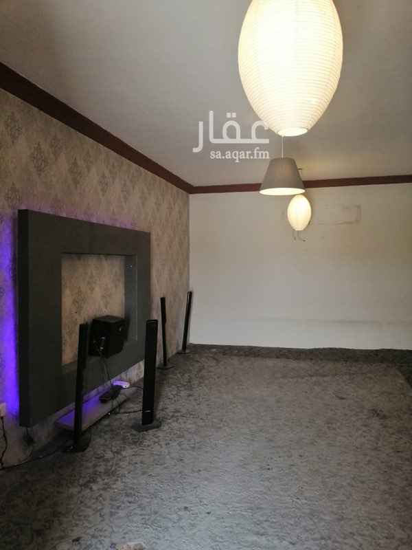 1510042 للايجار بحي القادسيه (استديو ) غرفه ومطبخ وحمام شهريا ١٣٠٠ريال شامل الكهرباء والماء مساحة الغرفه ٤في ٧ونص مطبخ راكب
مطلوب شباب هادين غير مزعجين نظرا لتميز الجيران ولرغبتنا بالمحافظه عليهم
