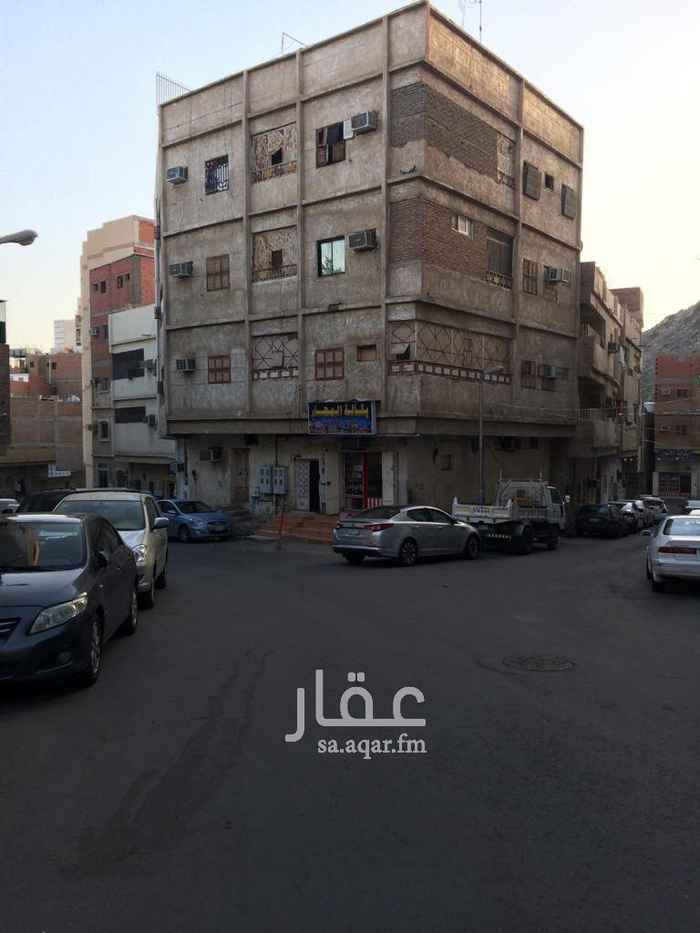 1399062 عمارة للبيع
حي العتيبية ملقية
المساحة ١٢٢ متر
عدد الشقق ٣
الدور الأرضي محل وشقة من غرفتين
الدخل السنوي ٦٥ الف
للتواصل 0506507017
