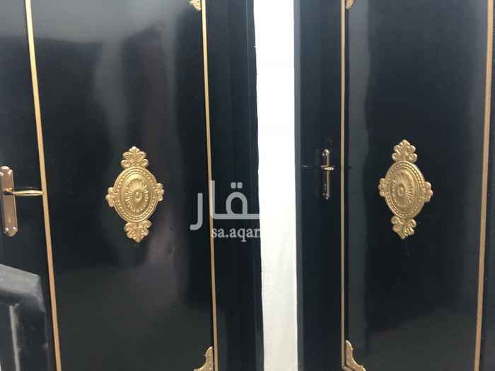 1351448 شقه كبيره رقم ٣ مخطط السعيدان السلي
٢غرفه نوم
صاله
مطبخ
٢دوره مياه
مقلط
مجلس رجال
مدخلين
عداد كهرباء مستقل
جديده