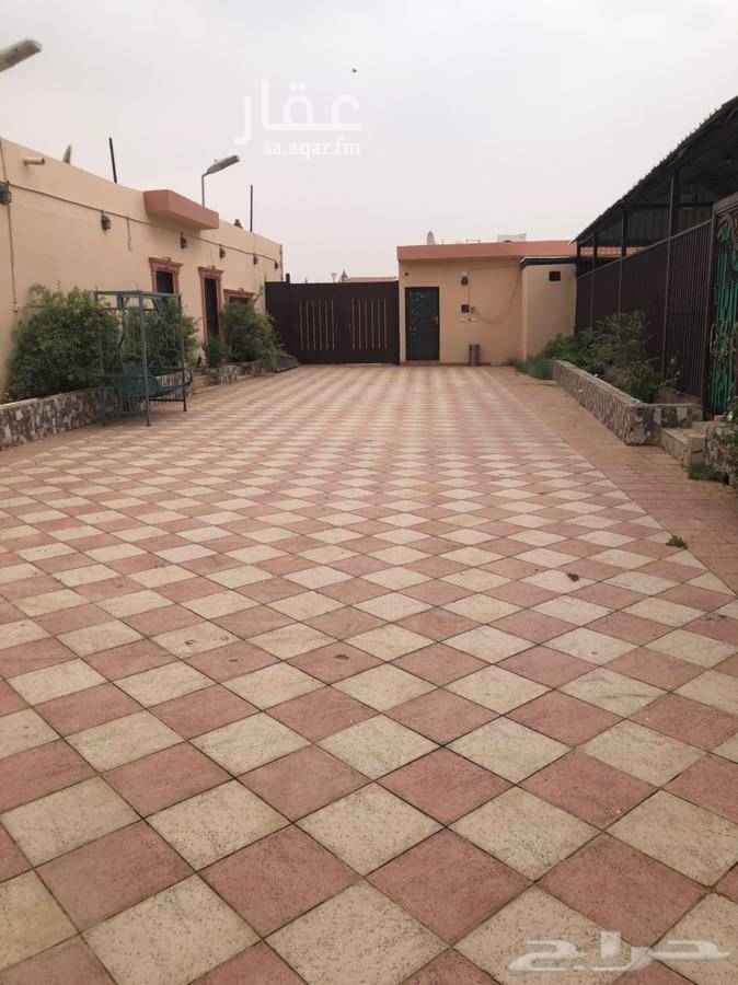 1585592 لبيع استراحة
(ديراب-مخطط الثمامة -شارع هند)
•مساحتها 4000م
•عرض 15م
•بئر عمق 100م شغال 24 ساعه مويتها ممتازة جداً..
★قسم الرجال :
مجلس رجال+مقلط+ مشب+مسبح 13*7 بعمق2م +مسطحات خضراء+ دورتين مياة خاصة..
★قسم النساء :
•مدخل خاص ومستقل
•صالة كبيره+مجلس نساء+ غرفتين + مسطحات خضراء واسعه مزروعه ثيل بنظام ري + مطبخ راكب+
دورتين مياة..
★مزروع 15 نخله..
★يوجد احواش كبيره مستقله ومعزوله بمدخل خاص..
السوم 750 الف
الحد 800 الف
السعي على الشاري
للاستفسار واتساب
0501394208
