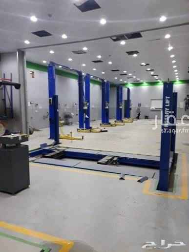 1607343 مركز كبير مكون من خمس فتحات كبيره مجهز باحدث المعدات لصيانة جميع السيارات للايجار