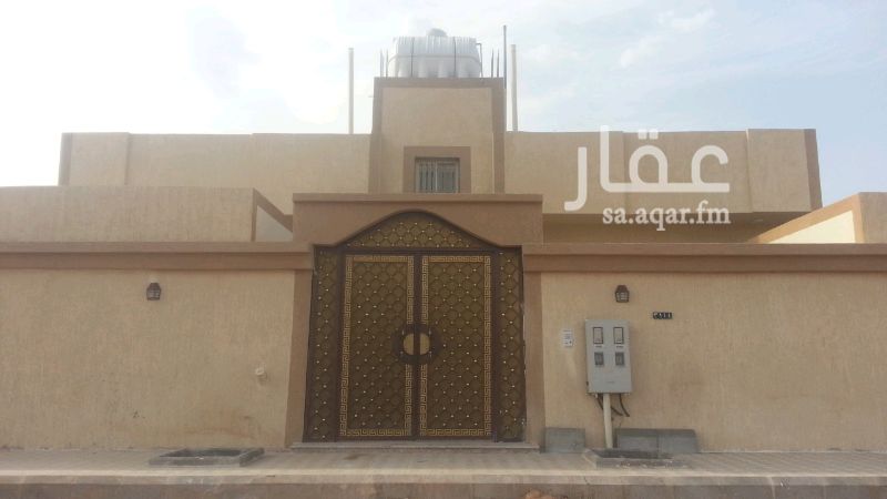 1330443 غرفة مع حمام ومطبخ صغير نظيفة لم تسكن من قبل منطقة هادئة جدا مدخل من حوش العمارة.
