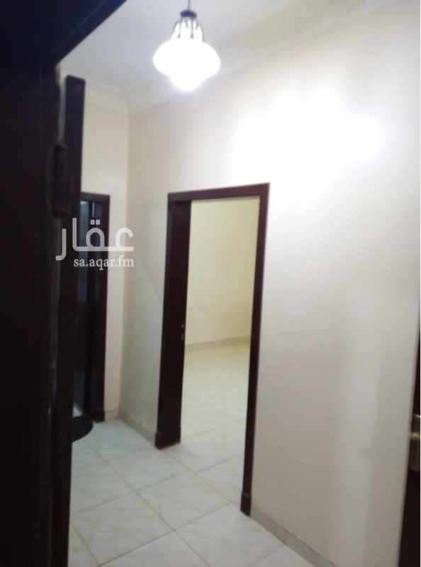 1573970 شقة دور ثاني لليجار
غرفتين نوم + صاله + مجلس + مطبخ + ٢ حمام
الوسيط العقاري : الــشـمـوخ للعـقـارات
ارقــام التواصل : ٠٥٠٣٦٧٩٠٠٠ - ٠٥٠١٧٦٩٠٠٠
الرياض - الجنادرية - شـارع الشيخ خليفه .
مدخلين