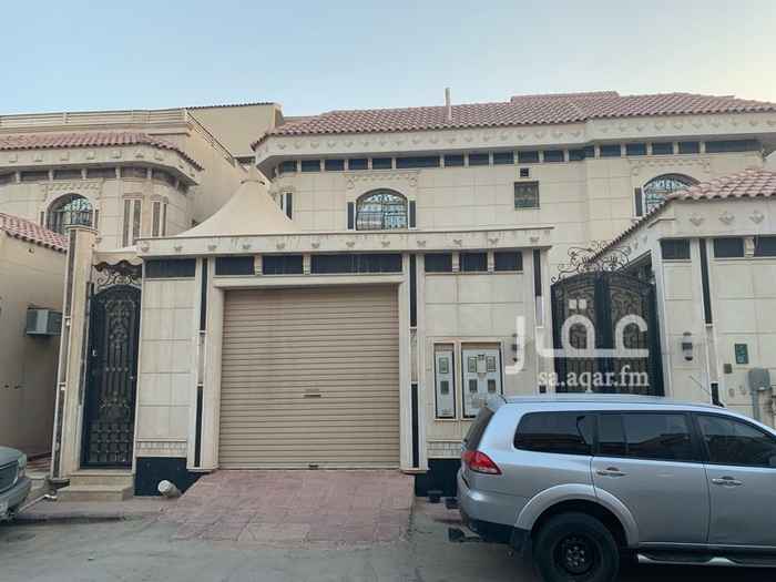 1749783 فلاه للبيع المساحه 450
العمر 6 سنوات نظيفه وبناء شخصي
دور ارضي مجلس خارجي وممحلس ومقلط وصاله 4 غرف نوم حوش مدخل سياره
3 شقق كل شقه 3 غرف وصاله مطبخ 2 حمام
يوجد علي الصندوق 200 الف