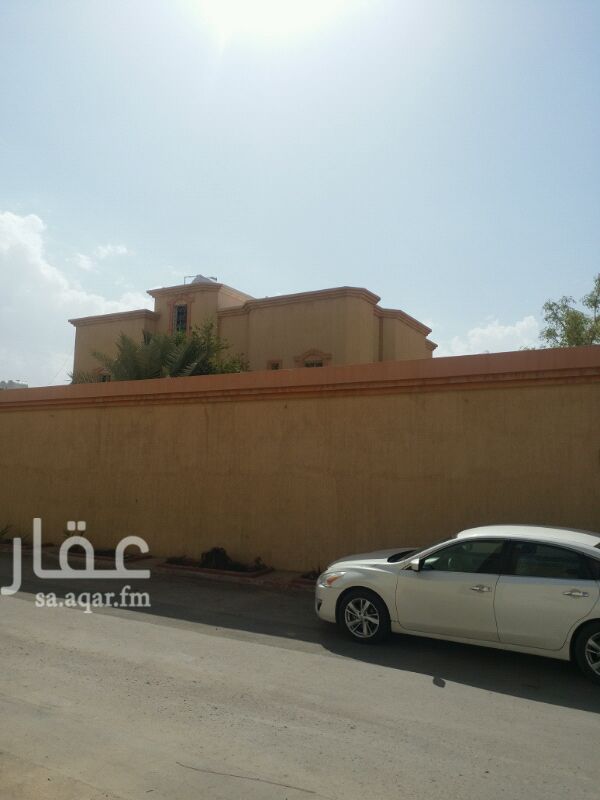 1392043 بيت للبيع المساحة 1050م دورين
درج صالة
على ثلاثة شوارع 20شمالي و10شرقي و10غربي بحي النهضة شرق سلمان الفارسي وجنوب شارع بندر
شارع حرمة
رقم البيت 14