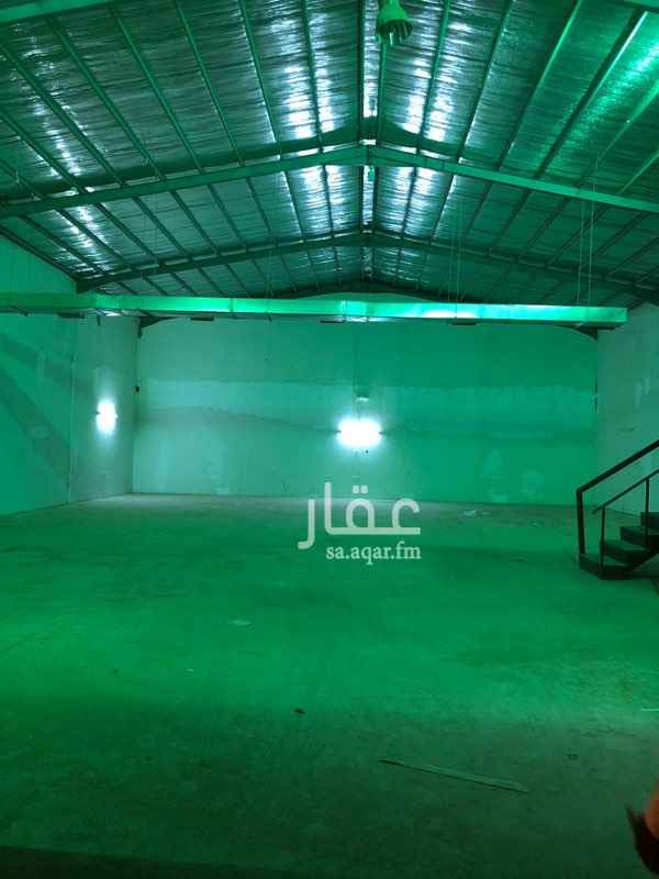 1190208 ؛ لــلإيـجار مــستودع فـي صناعية الرمال بالرياض
؛ الـمسـاحة : 600 م
؛ الشارع : 30 م
؛ يـوجد غـرفة . و دورة مـياة
؛: الايجار : 85 الف