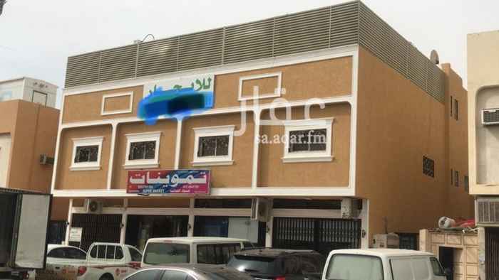 1649302 للبيع عماره بالمرسلات مجدده بالكامل مساحتها ٥٢٠م فيها ٤ محلات و ٦ شقق وملحقين شارعها الامير مشهور ٣٦ جنوبي يربط مابين ابوبكر والملك عبد العزيز دخلها ٢٨٠ الف السوم ب ٣ مليون و ٢٠٠الف
ملاحظة : التواصل ع نفس الرقم حفظاً للحقوق