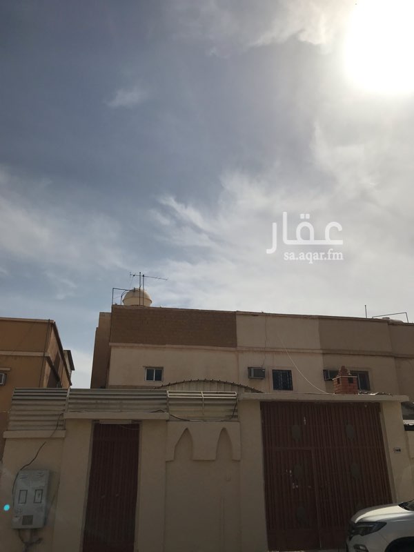 1368953 دور أول علوي مجدد ونظيف للايجار من المالك مباشرة
مجلس ومقلط وثلاث غرف نوم وصالة صغيرة
دورتين مياه
مطبخ راكب ومكيفات راكبه
مستودع
يُفضل عائلة صغيرة من ٣ او ٤ اطفال
الكهرباء مستقل ومدخل الدور مستقل للمستأجر ويوجد سطح بالمنزل خاص بالمستأجر
السعر ٢٠ الف
ملاحظة/ يوجد إمكانية للدفع شهرياً
للتواصل
0502277414
**** تم التأجير ****
