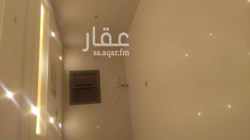 1590712 شقق للايجار دورين فى حى حطين النموذجي جديده فى عماره تمليك عليها 65الف تشطيب ممتاز عبارهوعن الدور الأرض مجلس رجال وصاله نساء ومطبخ مفتوح على الصاله دورتين مياه الدور الثانى تالت وغرف نوم منها واحد ماستر كبيرة وفى غرفه تصلح غرفخ خادمه أو مستودع كبير ومكيفات مركزيه للاستفسار والتواصل /0551111349 / ملوحظه الموقع غير صحيح