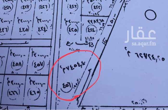 1694118 ارض مميزه على ٣ شوارع - شارع ٢٠ مزفلت - شارع ١٠ - شارع ١٥ مرتفعة بإطلالة جميلة
تتميز بقربها من اجمل المنتجعات في المنطقة ويوجد بها كهرباء قريبة من منتجع مزولة