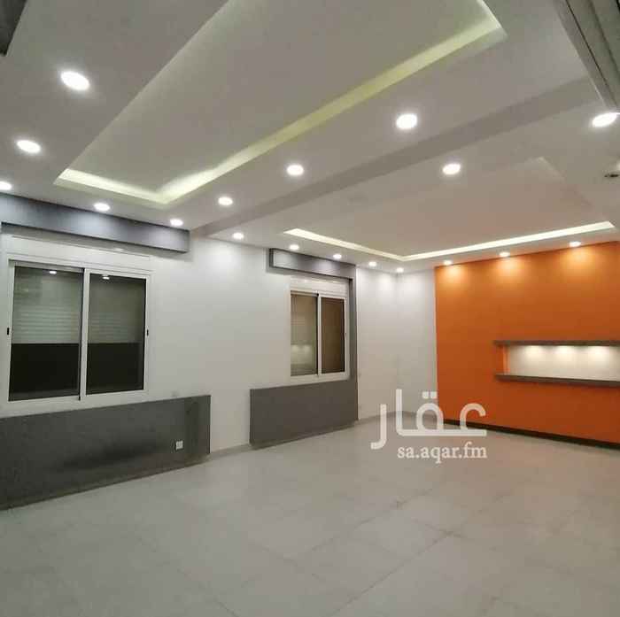 1638897 فيلا للإيجار فاخرة موردرن حي المحمدية، جدة
الجهة المقابلة لعيادتي وخلف ماكدونالدز بشارع الأمير سلطان
التفاصيل: *الدور الأرضي*
-صالة -صالون (مجلس)
-مطبخ داخلي وخارجي *الدور الأول*
٤ غرف نوم، كل غرفة بحمامها وغرفة خزانة *الدور الثاني*
-ملحق يحتوي غرفة نوم إضافية وصالة وحمام
-غرفة خادمات بحمامها
- غرفة غسيل
- مستودع
يوجد موقف/قراج سيارة واحدة
ايجار سنوي ١٣٥ الف
تأمين مسترد و رسوم الإدارية تدفع مرة واحد عند التوقيع العقد
يمكنكم تواصل مع المشرف عندنا ممثلين التأجير الفلل
+966502625252