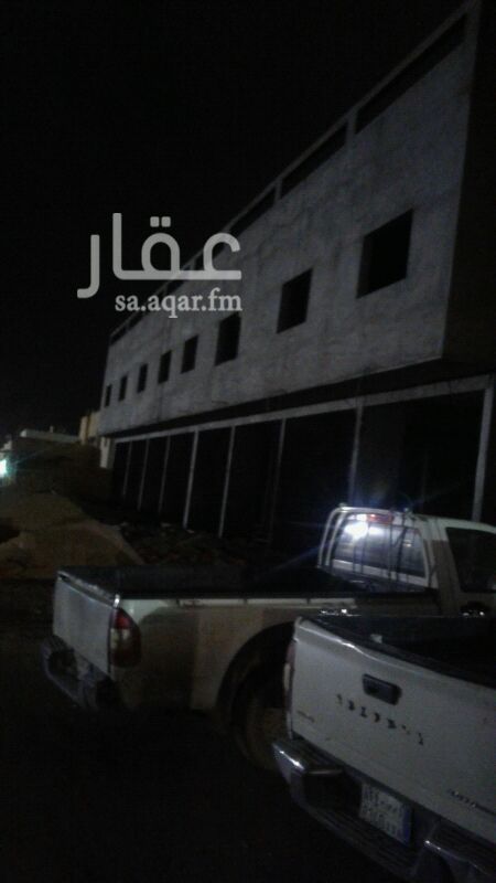 1491768 عمارة تجارية جديدة محلات تجارية ومكاتب مقابل ملاعب نادى النصر الرياضى بالدخل المحدود بين شارعين خديجة بنت خويلد وش بلال بن رباح
على السوم