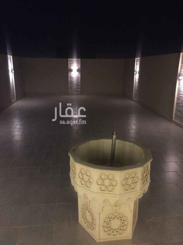 1505893 شقة تتكون من مجلس ومقلط وصاله ومطبخ وغرفتين نوم و3 حمامات يوجد لها موقف سياره ويوجد لها سطح كبير
الموقع جنوب طريق الملك سلمان جميع الخدمات متوفره
السعر/ 734000 من غير الضريبه
للتواصل جوال / 0502823823