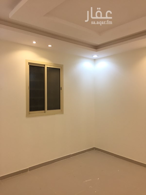 1624554 شقتين للايجار الدور الاول يتكون من مجلس ومقلط وصاله ومطبخ و غرفتني نوم و3 حمامات ومدخلين
عداد مستقل
وشقة الدور الثاني نفسها لاكن ب 20000
للايجار ب 22000
للتواصل / 0502823823