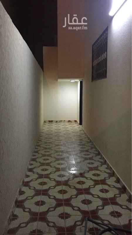 1431718 دورللايجار مدخل رجال مدخل نساء ، مجلس ،مقلط ،صاله ،مطبخ ،
3 غرف ، وحده من الغرفه خاصه ب دوره مياه ، 3 دوراه مياه
عداد الكهرباء مستقل ، البيت جديد وقريب من جامع الحمودي وقريب من مدارس الاولاد والبنات خلف فندق
الدبيخي
الـقـصـيـم. بـريـده. حي الريان