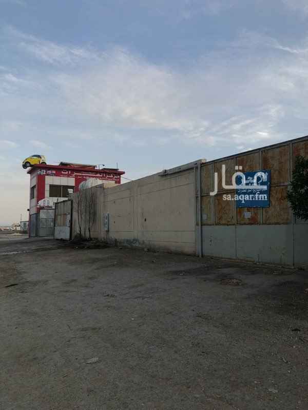1502910 حوش للإيجار على شارع اسطنبول