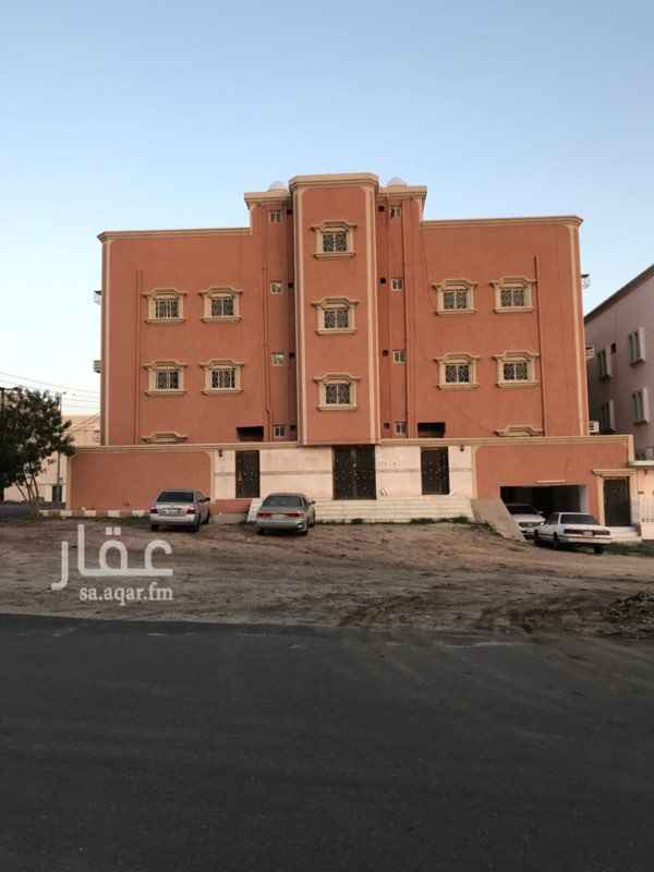1451308 شقه للأجار
دور ثالث
مجلس ومقلط وصاله وغرفة حريم وغرفة نوم ٣ دورات مياه وسطح مع دورة مياه ومغسله
مواقف واسعه
مسجد
جميع الخدمات مجاوره لها لاتحتاج السياره
مدارس
كلية تقنية للبنات
