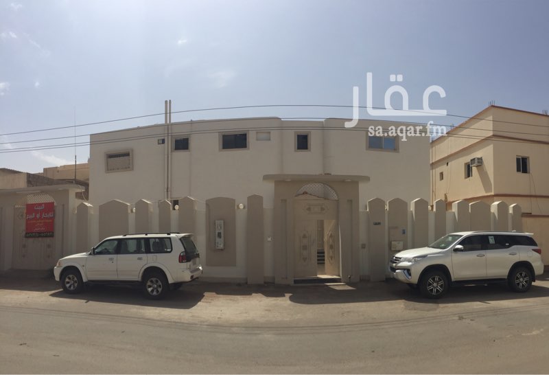 565526 السلام عليكم
فيلّا للبيع على شارع شرقي
بـ دورين (سطح مع الدور الثاني)
مرمّم بشكل كامل بتكلفة ١٥٠ ألف ريال
الدورين معزولات بجدار بعد الترميم
حر بدون بنك ، عمره تقريباً 33 سنة
معروض حالياً للبيع أو الإيجار
السعر صافي
التواصل عن طريق الجوال أو الواتساب