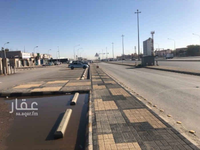 1503071 يوجد عمارتين متلاصقه تجارية للإيجار بالكامل او للبيع
مساحتها الاجمالية 1400متر
الدخل للفتحة الوحده 18الف في السنة
يوجد 13فتحه
الموقع طريق ديراب حي الفواز بعد الاشاره على اليمين الخدمه
التواصل على الرقم 0506463736 ابو عبدالعزيز
