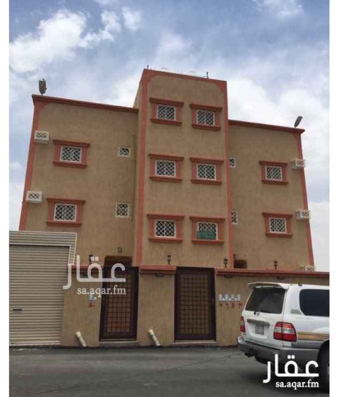 873907 شقه في الدور الثالث
وشقه في الدور الثاني
و يوجد مصعد و مدخلين للشقه مجلس رجال 4*6،مقلط 4*5،صاله 4*6، مطيخ 4*5 راكب الدولاب والغاز مركزي ، مجلس نساء 4*5، غرفة نوم رئيسيه 4*4 بدورة مياه ، غرفة نوم أطفال 4*4 يوجد سطح خاص بالشقه وعداد الكهرب وخزان الماء مستقل
الموقع / أحد رفيده- الواديين مخطط ال سرحان قريب من الممشى
يوجد في نفس الموقع مدرسة أولاد متوسط
ومجمع مدارس البنات قريب جداً
وفيه مجمع مدارس للبنات جميع المراحل يبعد حوالي 1 كيلو