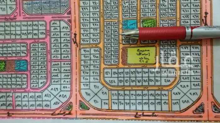 1463238 للبيع أرض
مخطط ايوان الخليج 115/2 بعزيزية الخبر
الحي مكتمل الخدمات زفلتة وإنارة وماء وكهرباء وتصريف مياه الأمطار والصرف الصحي الخ ...
رقم الأرض 477
مساحة 630 متر
شارع 16 شمال
مطلوب 350 ألف ريال
مباشر لدينا من المالك
للتواصل /
0503210552
بو محمد