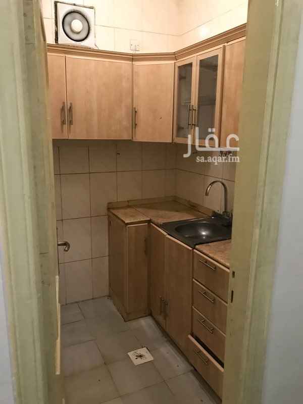 1403138 شقة للبيع تبعد بالضبط ٣ كم عن الحرم باب الملك عبدالعزيز مخطط محبس الجن بالعزيزية
سهل الوصول للحرم وخاصة في المواسم رمضان والحج كونها تبعد عن الباصات ٦٠٠ متر
مطلوب ٣٠٠ الف قيمة و ٧٥٠٠ دلالة
