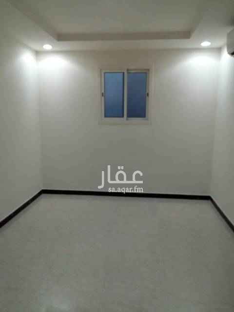 1509280 الايجار شقة
في عمارة سكنية
مجلس وصاله
وغرفتين نوم
٢ دورات مياه
مطبخ ومكيفات راكب