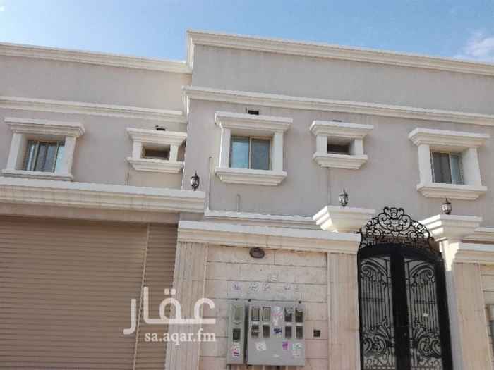 1310596 للإيجار 3 شقق عوائل في عمارة واحدة
تتكون الشقة الواحدة من (مجلس رجال و غرفة نوم ماستر و غرفة نوم بدورة مياه وصالة ومطبخ راكب)
كل شقة مدخلين