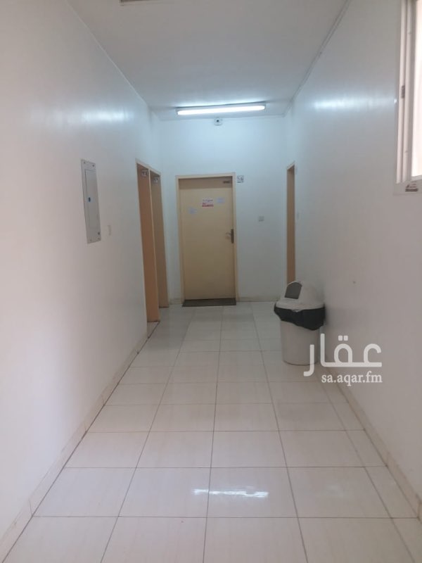 1524577 غرفه + حمام + كونتر مطبخ+ انتر نت+ تكييف+ تلفزيون + اثاث كامل + حارس 24 ساعه