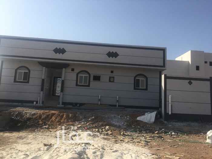 1587680 عماره دور واحد في حمراء الاسد شقتين كل شقه من ٤ غرف و ٣ دورات ميته وصاله ومطبخ الشغل شخصي ب ٩٥٠ صافي السعر نهائ وغير قابل للتفاوض