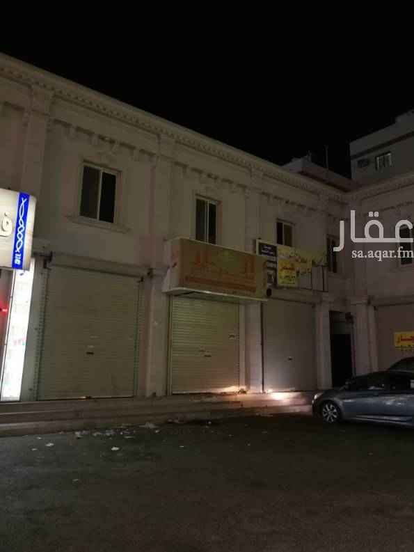 1733344 محلات للايجار مساحة المحل ٤٠ م
ويوج دور علوي كامل يصلح مركز تدريب او عيادات