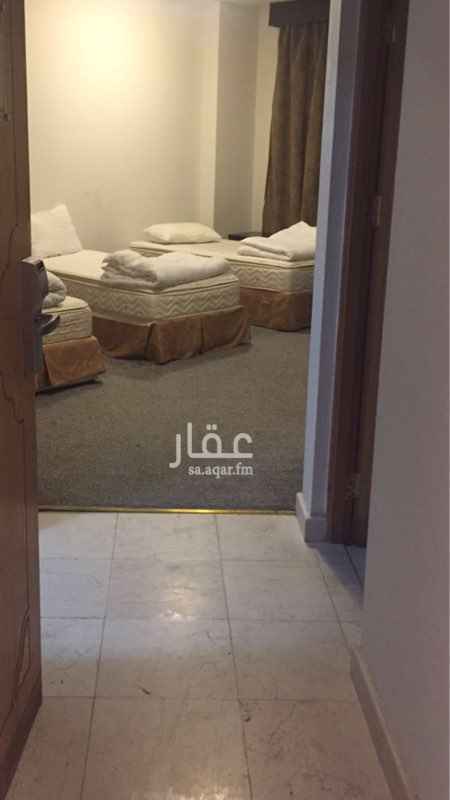 916343 فرصة ذهبية للمواسم العمرة والحج ستيديو خطوات لصحن الحرم مقابل باب الملك عبدالعزيز
مكون من ٤ سراير وجلسة وتلفزيون ومطبخ مجهز كامل مع الفرن والثلاجة ودورت مياة مؤثث كامل في برج الجوار
للاستفسار
0114443060