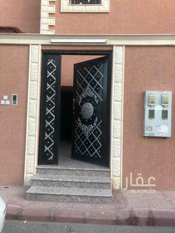 1334636 4 غرف صالة مطبخ دورتين مياه شقة ممتازة جديدة وعداد مستقل