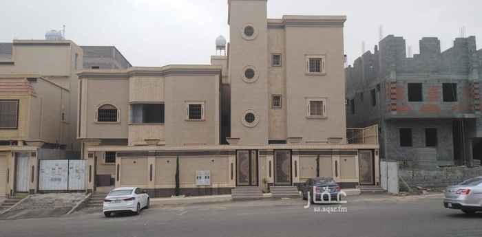 1528517 فله مكونه
من دوريين وملحق. منتهي من برا ومن الداخل إلى مرحله التلييس ٧ غرف نوم بحماماتها ومطبخ وبوفيه ومجلس رجال ومختصر ومجلس نساء واصانصير وحمام غسيل وصالتين اكبار.
والشقق ٣ مؤجره مكونه من غرف وصاله ومستودع مؤجره