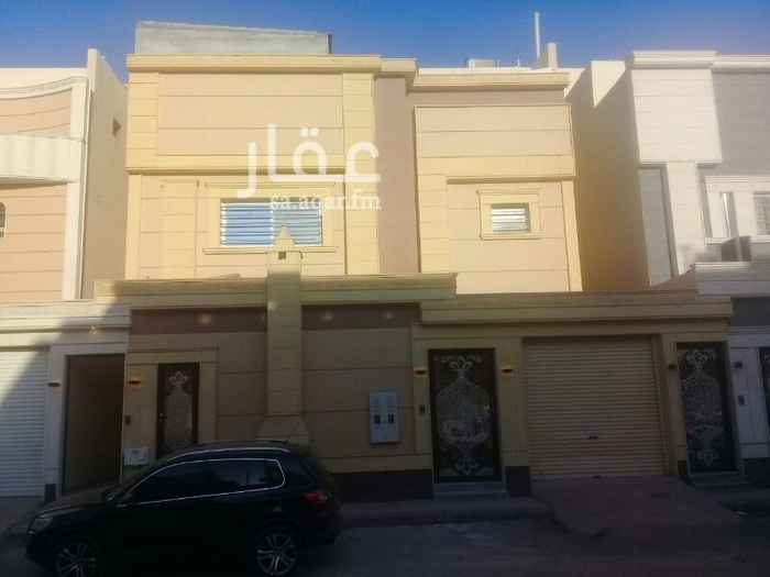 1307484 للإيجار فيلا درج في الصاله جديده تشطيب سوبر لوكس الدور الأرضي يتكون من مجلس ومقلط وصاله ومطبخ ومشب ومدخل سياره الدور العلوي ٥ غرف نوم وصاله يوجد غاز مركزي مدفوع