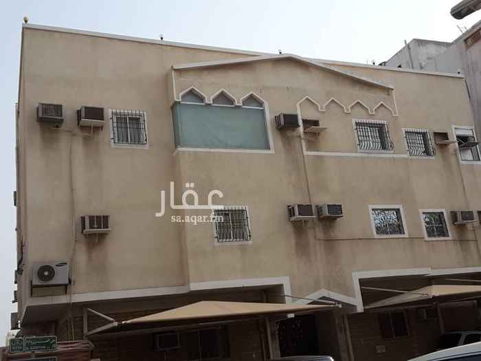 1471132 شقة فاخرة للايجار السنوي بمبلغ 21 ألف ريال
العنوان : 3835 شارع وادي نجران ، حي العزيزية بجدة
* الوصف العام للشقة :
تقع بالدور الأول( لا يوجد مصعد )
4 غرف
2 دورات مياه
صالة
مطبخ جاهز
منطقة خدمات مستقلة ( غسيل / كوي / تخزين )
* مميزات العقار :
العقار مجدد بالكامل
مساحة الغرف مناسبة
موقف سيارة خاص
* المميزات العامة لموقع العقار :
على بعد خطوات من مسجد
تبعد مسافة 150متر من شارع المكرونة الحيوي ومسافة 300 متر من شارع الستين الرئيسي .
تبعد مسافة 200 متر من مدرسة حكومي بنين ابتدائي .