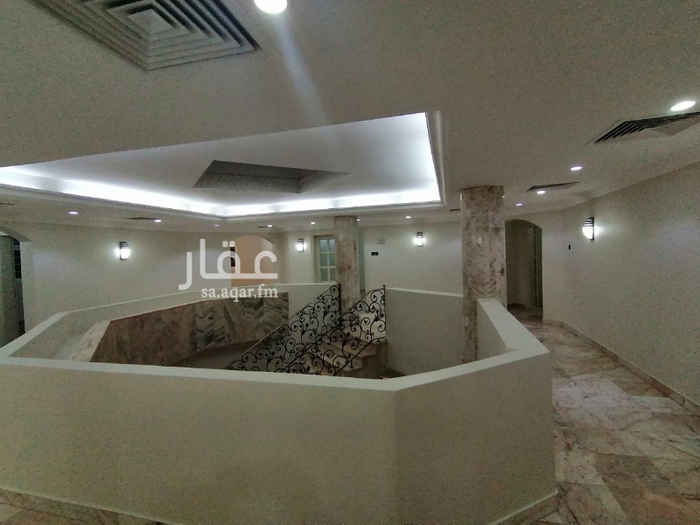 1709498 فيلا مستقلة فاخرة للايجار في حي الشاطي١ خلف البرج في طريق الملك
مكونة من دورين و ملحق و حوش خارجي
الإجمالي ٦غرف نوم ٣ صالات ومجلس ومطبخ
فيلا مجددة بالكامل
تنفع للسكن او للشركات و لاي نشاط
الايجار سنوي ١٦٥ الف
يمكنكم التواصل مع المشرف
0556833372
0503661760
يسعدنا خدمتكم
شكرا
ابكار العقارية