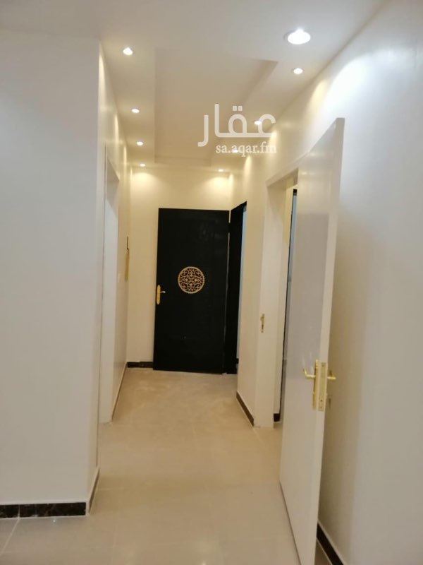 1584480 للايجار شقه بحي الرمال التعمير
الشقه الدور الاول
غرفتين نوم ومجلس رجال وصاله ومطبخ ودورتين مياه
الشقه كلها ديكور
شارع 30 بتعمير
ملاحظه الموقع غير دقيق