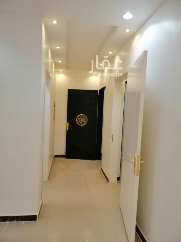 1584570 للايجار شقه بحي الرمال التعمير
الشقه الدور الاول
غرفتين نوم ومجلس رجال وصاله ومطبخ ودورتين مياه
الشقه كلها ديكور
شارع 30 بتعمير
ملاحظه الموقع غير دقيق