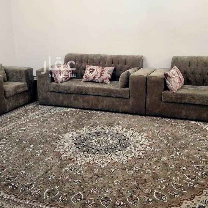 1432127 شقه ارضي 4 غرف+صاله+2دوره مياه+مطبخ كامل موثثه من والى كامل وسط الخدمات سكني تجاري مستقله بمداخلها خلف درعه وروتانا جميع الخدمات مسجد وسوبر وصراف ومطاعم الخ كلها خطوات من الشقه لا تحتاج سياره يوجد حوش امام الشقه خاص بالشقه 4٪8 +ارتداد خلف الشقه2٪8 كهربا مستقل خزان ما مستقل مدخلين نسا ورجال خاصه ومستقله تفتح عالشارع التامين 2000يدفع عند استلام الشقه ويرجع عند الخروج