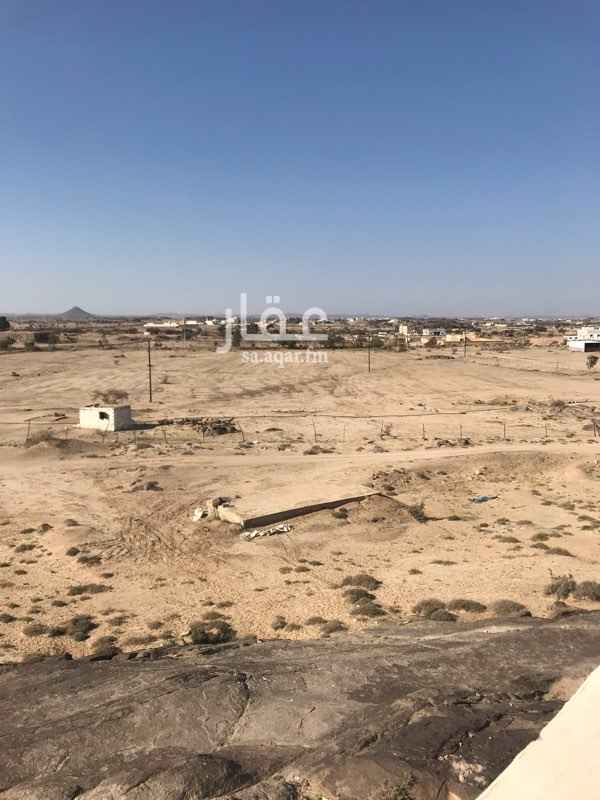 1296819 مزرعة مساحة كبيرة جدا بصك شرعي زراعي تقع في القاعة الحفاير الخليج تبعد عن طريق الرياض ٢٥٠م
يوجد بها شارع مسفلت ٢٠ م
ويوجد بها عمارة دور وبيت عظم مسلح وجرين واثنتين من الابار
المزرعة مستوية