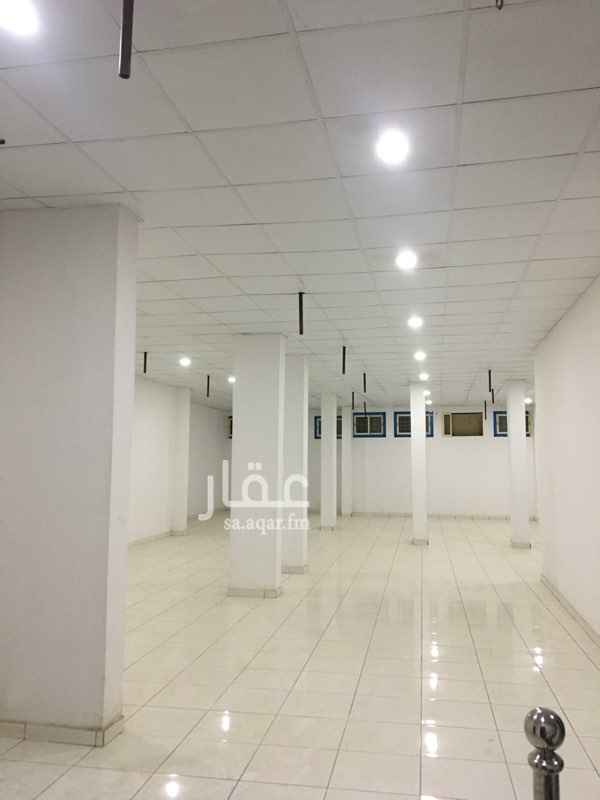 1164146 بدروم كبير للإيجار 15*20 تقريبا مكة حي بطحاء قريش
الإيجار سنوي
أو شهري
للتفاهم / 0503770993
الأسعار والمساحة ليست صحيحة