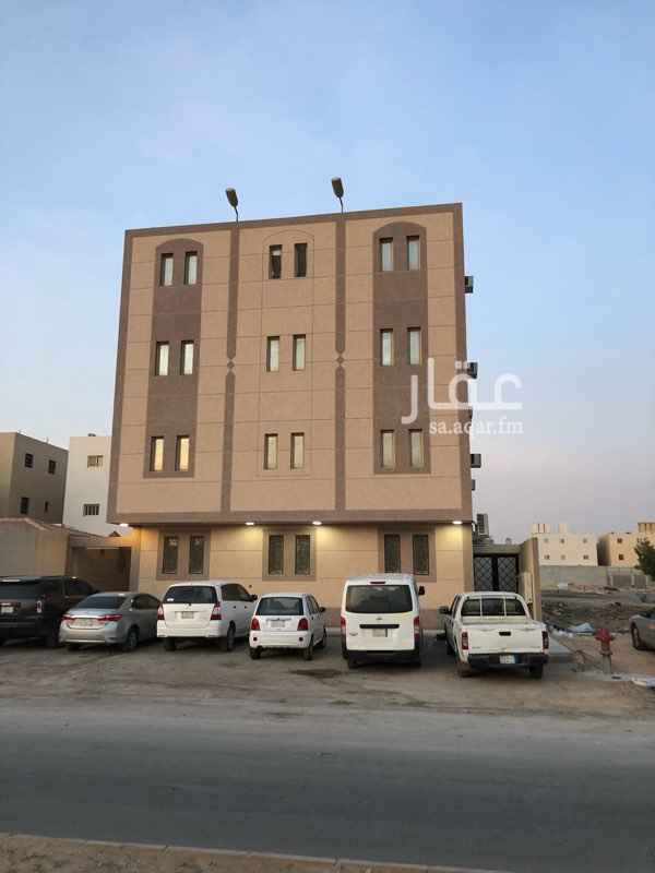 1752253 للبيع عماره تجاري بحي العارض
مكونة من 7 شقق وغرفه كل دور يوجد به شقتين
ومؤسسة لها شقه ثامنه البناء شخصي ولله الحمد
الشقق مكونه من (ثلاث غرف وصاله ودورتين مياه ومطبخ)
وشقه مكونه من (غرفه وصاله ومطبخ ودورة مياه)
يوجد مصعد وجميع الضمانات متوفره
العماره مؤجره حاليآ بالكامل وقيمة الإيجار يتراوح من 20الف الى 22الف
(العماره مؤجره لعزاب والعقود سنويه)
للاستفسار ارجو الاتصال:0503773337 وكيل المالك