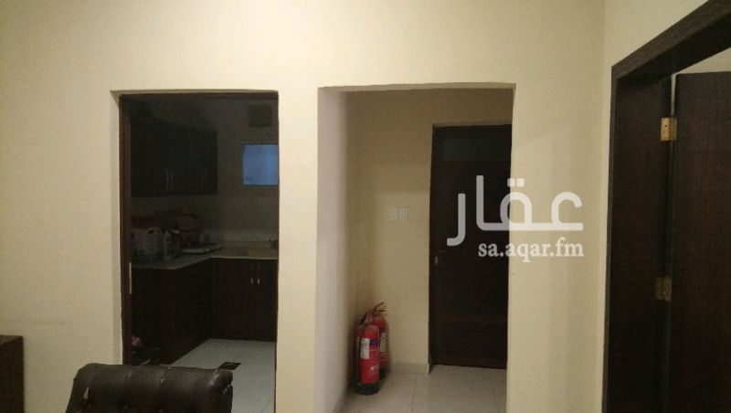1381249 مكتب مؤثث للايجار السنوي مكون من غرفة للاداري وغرفة للسكرتاريا وغرفه اجتماع ودورة مياه ومطبخ